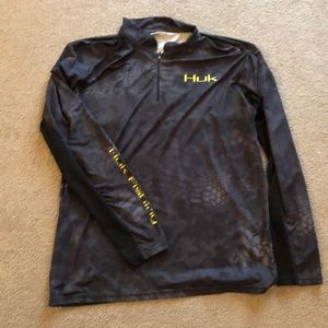 Huk Fishing Quarter ZIP